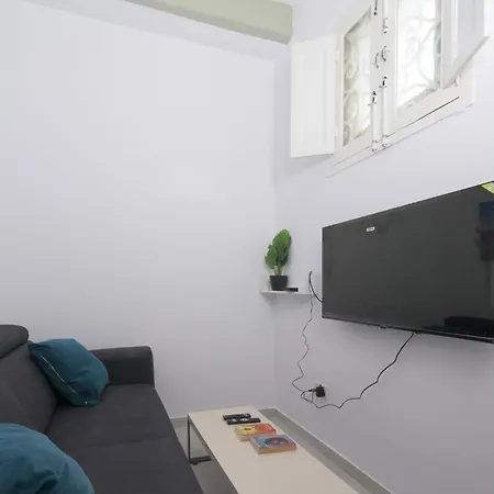 アパート Stylish 1 Bedroom Penthouse With Terrace In The Centre With Views バレッタ