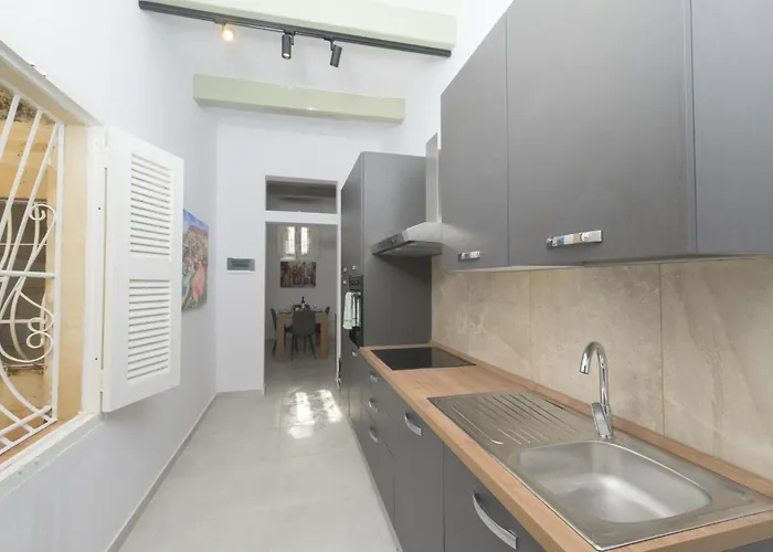 アパート Stylish 1 Bedooom Penthouse With Terrace In The Centre With Views *